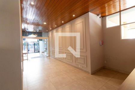 Studio à venda com 38m², 1 quarto e sem vaga Studio à venda com 38m², 1 quarto e sem vagaÁrea Comum - Hall de Entrada