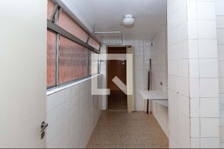Apartamento para alugar com 108m², 2 quartos e 1 vagaÁrea de Serviço