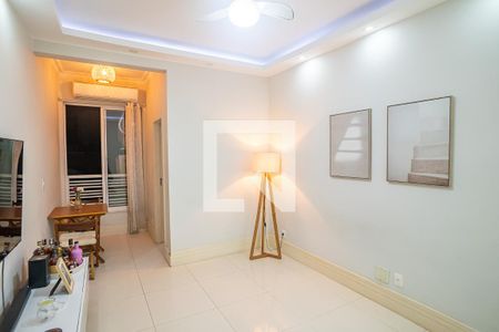 Apartamento à venda com 65m², 1 quarto e sem vaga Apartamento à venda com 65m², 1 quarto e sem vagaSala