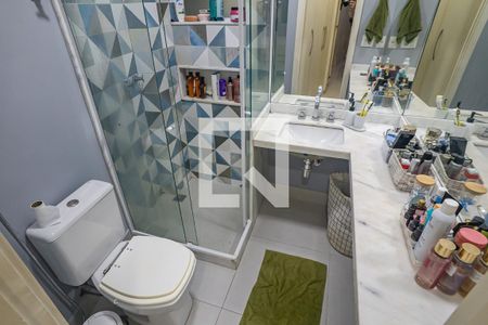 Quarto Suíte - Banheiro de apartamento para alugar com 1 quarto, 65m² em Catete, Rio de Janeiro