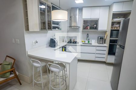 Cozinha de apartamento para alugar com 1 quarto, 65m² em Catete, Rio de Janeiro