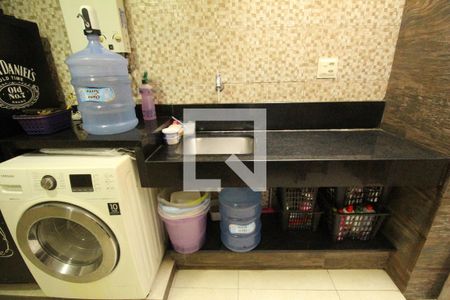 Casa de condomínio à venda com 83m², 3 quartos e 1 vagaArea de Serviço / Gourmet