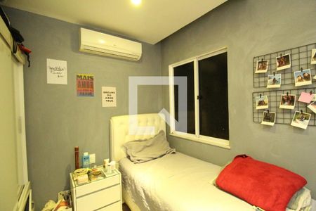 Casa de condomínio à venda com 83m², 3 quartos e 1 vagaQuarto 2