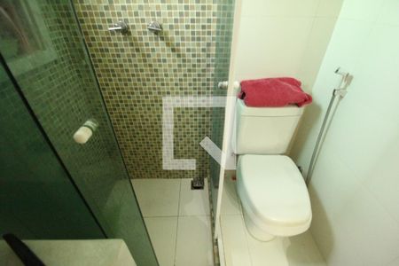 Casa de condomínio à venda com 83m², 3 quartos e 1 vagaBanheiro 01