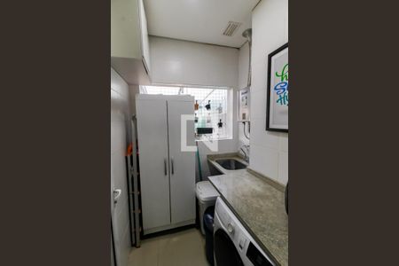 Apartamento à venda com 86m², 2 quartos e 1 vagaÁrea de Serviço