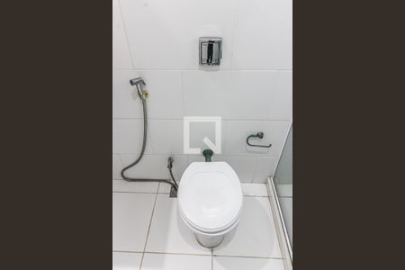 Casa de condomínio à venda com 360m², 3 quartos e 3 vagasBanheiro Social