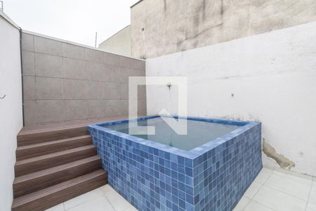 Casa à venda com 150m², 3 quartos e 2 vagasPiscina