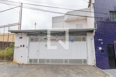 Casa à venda com 150m², 3 quartos e 2 vagasFachada