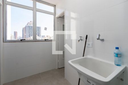 Apartamento para alugar com 96m², 3 quartos e 1 vaga Apartamento para alugar com 96m², 3 quartos e 1 vagaLavanderia