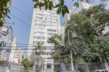 Apartamento para alugar com 96m², 3 quartos e 1 vaga Apartamento para alugar com 96m², 3 quartos e 1 vagaFachada