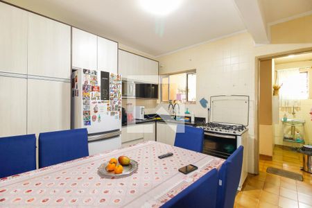 Casa à venda com 106m², 2 quartos e sem vaga Casa à venda com 106m², 2 quartos e sem vagaCozinha