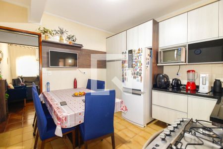 Casa à venda com 106m², 2 quartos e sem vaga Casa à venda com 106m², 2 quartos e sem vagaCozinha