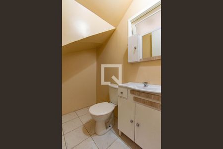 Casa de condomínio à venda com 109m², 3 quartos e 3 vagasBanheiro