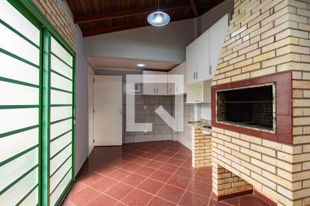 Casa de condomínio à venda com 109m², 3 quartos e 3 vagasÁrea Gourmet