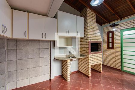 Casa de condomínio à venda com 109m², 3 quartos e 3 vagasÁrea Gourmet