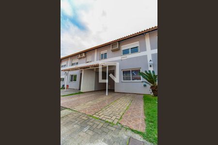 Casa de condomínio à venda com 109m², 3 quartos e 3 vagasFachada