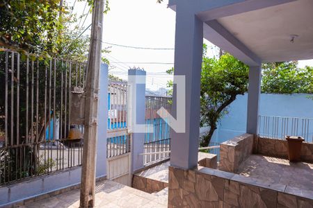 Casa à venda com 215m², 2 quartos e 4 vagasVaranda