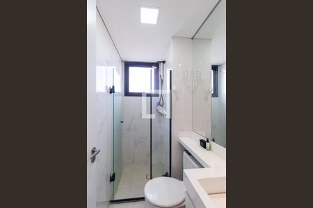 Apartamento à venda com 44m², 2 quartos e 1 vaga Apartamento à venda com 44m², 2 quartos e 1 vagaBanheiro