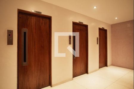 Área comum - Elevadores de kitnet/studio para alugar com 1 quarto, 40m² em Consolação, São Paulo