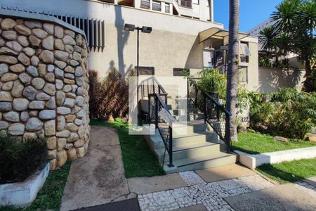 Apartamento à venda com 74m², 1 quarto e 1 vaga Apartamento à venda com 74m², 1 quarto e 1 vagaFachada do Condomínio