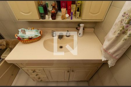 Casa à venda com 300m², 3 quartos e 10 vagasBanheiro da Suíte