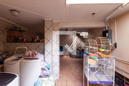 Casa à venda com 300m², 3 quartos e 10 vagasÁrea de Serviço