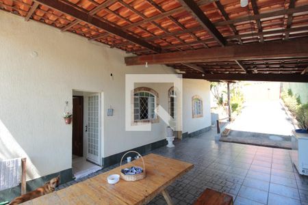 Casa à venda com 113m², 3 quartos e 4 vagasArea Gourmet