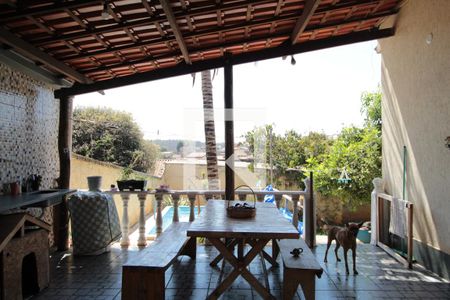 Casa à venda com 113m², 3 quartos e 4 vagasArea Gourmet