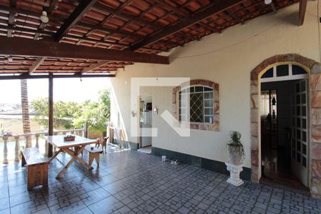 Casa à venda com 113m², 3 quartos e 4 vagasArea Gourmet