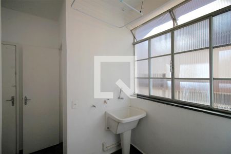 Apartamento para alugar com 75m², 3 quartos e 1 vagaÁrea de Serviço