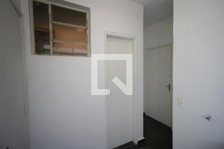 Apartamento para alugar com 75m², 3 quartos e 1 vagaÁrea de Serviço