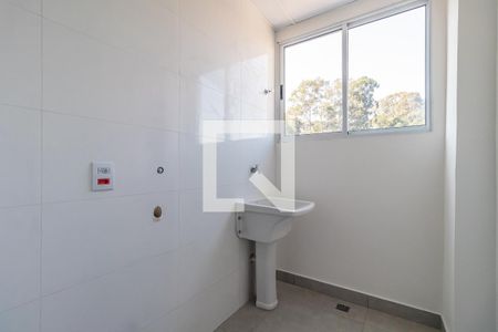 Área de Serviço de apartamento para alugar com 2 quartos, 54m² em Parque Santa Luzia, Barueri