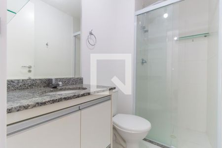 Banheiro  de kitnet/studio para alugar com 1 quarto, 28m² em Liberdade, São Paulo