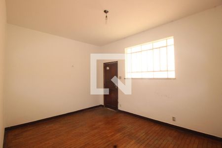 Sala  de apartamento para alugar com 3 quartos, 90m² em Prado, Belo Horizonte