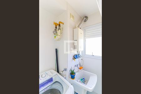 Apartamento à venda com 65m², 2 quartos e 1 vaga Apartamento à venda com 65m², 2 quartos e 1 vagaÁrea de Serviço