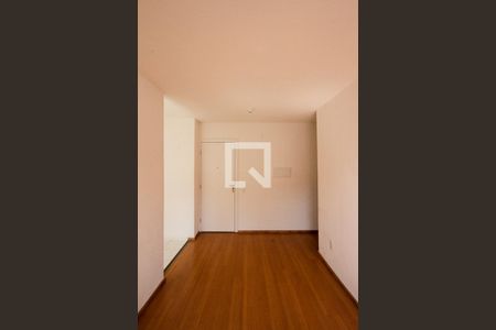 Apartamento para alugar com 42m², 2 quartos e sem vaga Apartamento para alugar com 42m², 2 quartos e sem vagaSala