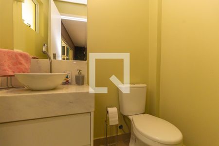 Casa à venda com 206m², 3 quartos e 2 vagasLavabo 2