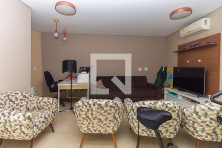 Casa à venda com 206m², 3 quartos e 2 vagasEscritório