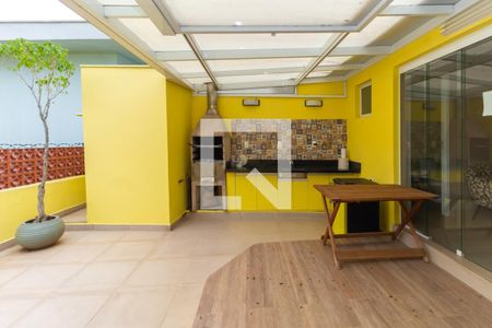 Casa à venda com 206m², 3 quartos e 2 vagasChurrasqueira