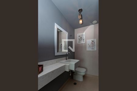 Apartamento para alugar com 242m², 3 quartos e 3 vagas Apartamento para alugar com 242m², 3 quartos e 3 vagasLavabo