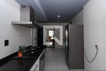 Apartamento para alugar com 242m², 3 quartos e 3 vagas Apartamento para alugar com 242m², 3 quartos e 3 vagasCozinha