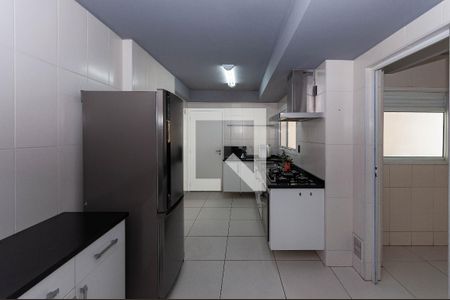 Apartamento para alugar com 242m², 3 quartos e 3 vagas Apartamento para alugar com 242m², 3 quartos e 3 vagasCozinha