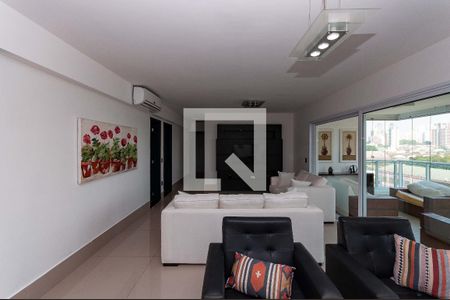 Sala de apartamento para alugar com 3 quartos, 242m² em Água Branca, São Paulo