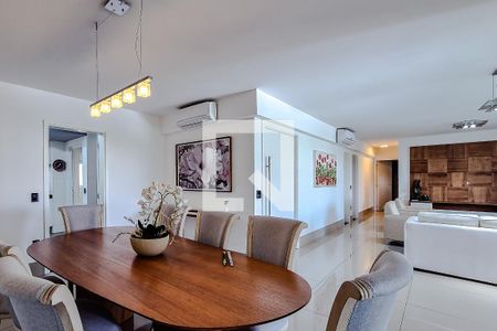 Sala de apartamento para alugar com 3 quartos, 242m² em Água Branca, São Paulo