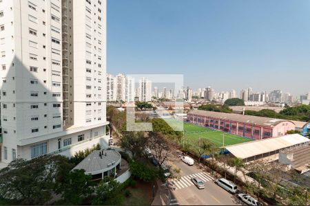 Apartamento para alugar com 242m², 3 quartos e 3 vagas Apartamento para alugar com 242m², 3 quartos e 3 vagasVista
