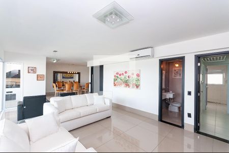 Sala de apartamento para alugar com 3 quartos, 242m² em Água Branca, São Paulo