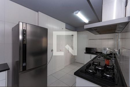 Apartamento para alugar com 242m², 3 quartos e 3 vagas Apartamento para alugar com 242m², 3 quartos e 3 vagasCozinha