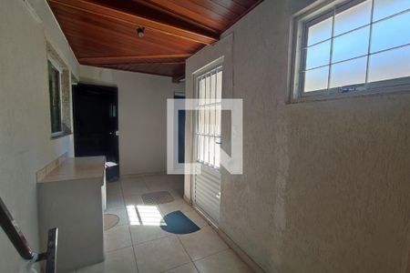 Casa à venda com 180m², 4 quartos e 2 vagas1º Pav - Área de Serviço