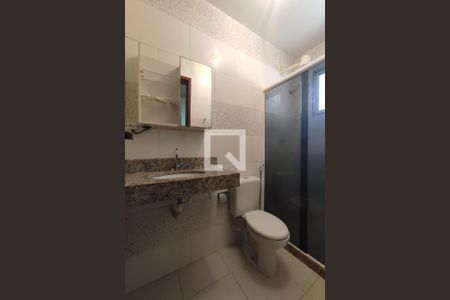 Casa à venda com 180m², 4 quartos e 2 vagas2º Pav - Banheiro da Suite 1