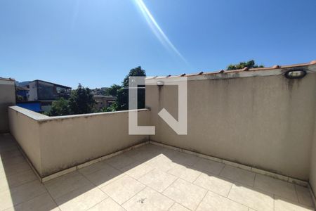Casa à venda com 180m², 4 quartos e 2 vagas3º Pav